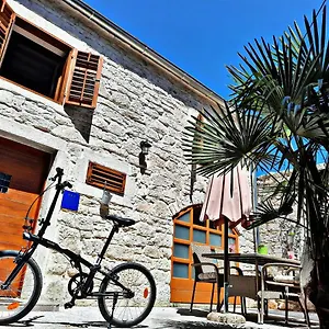 Joseph's Yard Apartment Rovinj